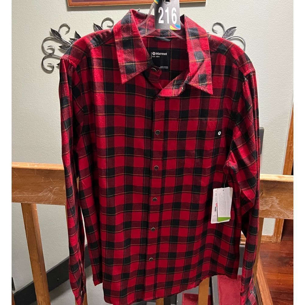 NWT Men’s Medium Long Sleeve Marmot Plaid Shirt #216